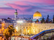 الاحتلال يعتدي على أحد المعالم التاريخية الملاصقة لأسوار المسجد الأقصى
