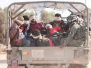 الاحتلال يُفرج عن 12 معتقلًا من غزة
