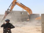 الاحتلال يهدم إسطبلا للخيول في العيسوية بالقدس