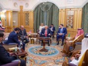 بالصور || ترامب يلتقي الشرع في الرياض غداة التعهد برفع العقوبات عن سورية