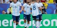إيقاف مباراة بالدوري الأرجنتيني بعد إصابة مساعد الحكم بمقذوف