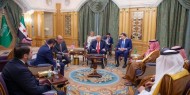 بالصور || ترامب يلتقي الشرع في الرياض غداة التعهد برفع العقوبات عن سورية